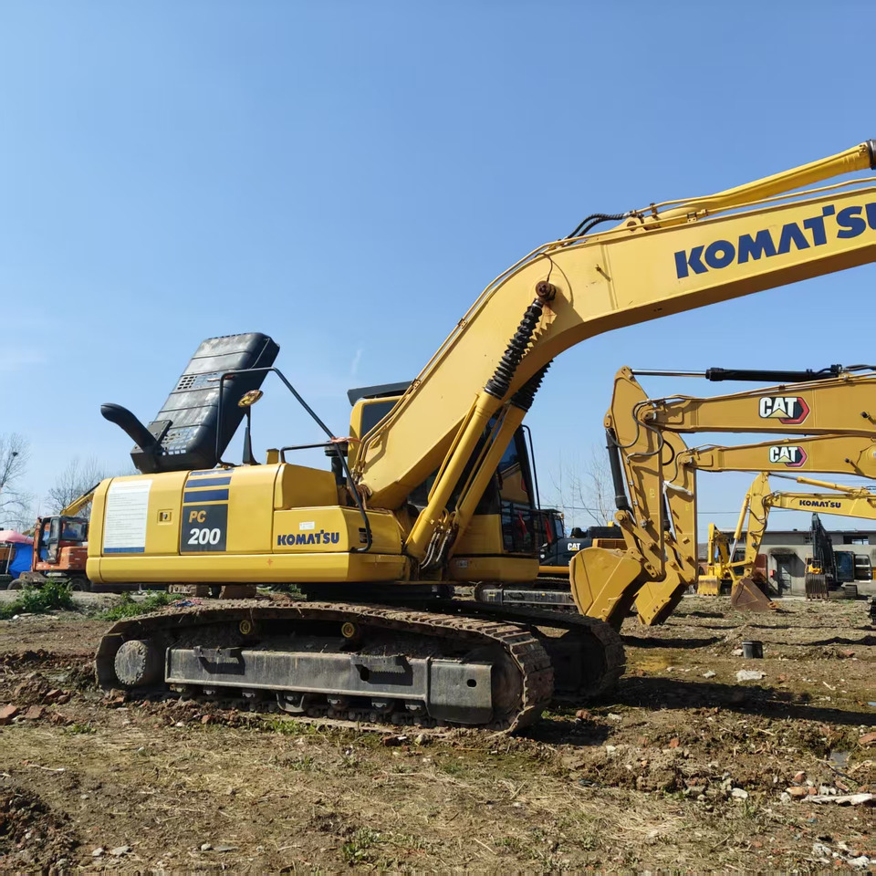 KOMATSU pc200 hot sale 20 tons excavator japan brand - Гусеничный экскаватор: фото 4 KOMATSU pc200 hot sale 20 tons excavator japan brand - Гусеничный экскаватор: фото 4
