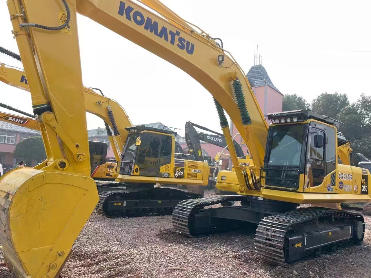 KOMATSU pc350-8 - Гусеничный экскаватор: фото 4 KOMATSU pc350-8 - Гусеничный экскаватор: фото 4