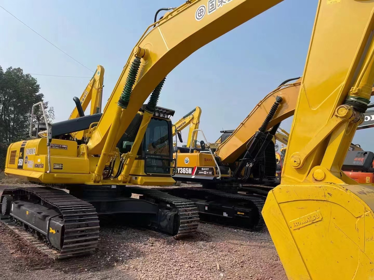 KOMATSU pc350-8 - Гусеничный экскаватор: фото 3 KOMATSU pc350-8 - Гусеничный экскаватор: фото 3