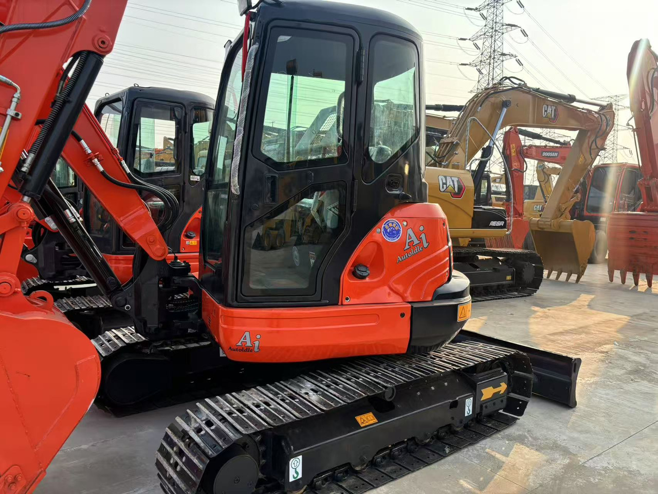 KUBOTA 6 ton mini excavator japan brand original - Мини-экскаватор: фото 5 KUBOTA 6 ton mini excavator japan brand original - Мини-экскаватор: фото 5