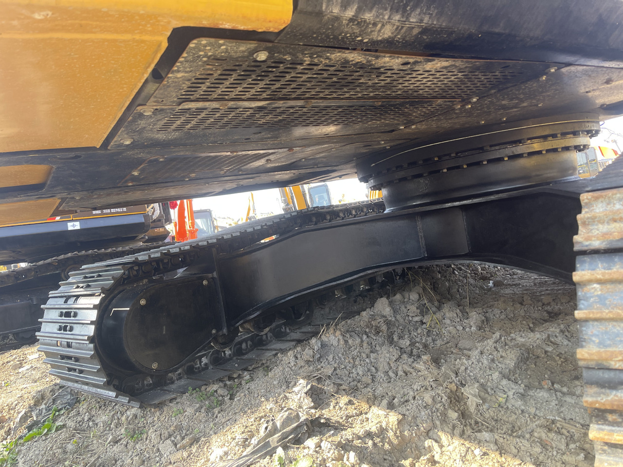 SANY sy245H used excavator Source supply - Гусеничный экскаватор: фото 5 SANY sy245H used excavator Source supply - Гусеничный экскаватор: фото 5