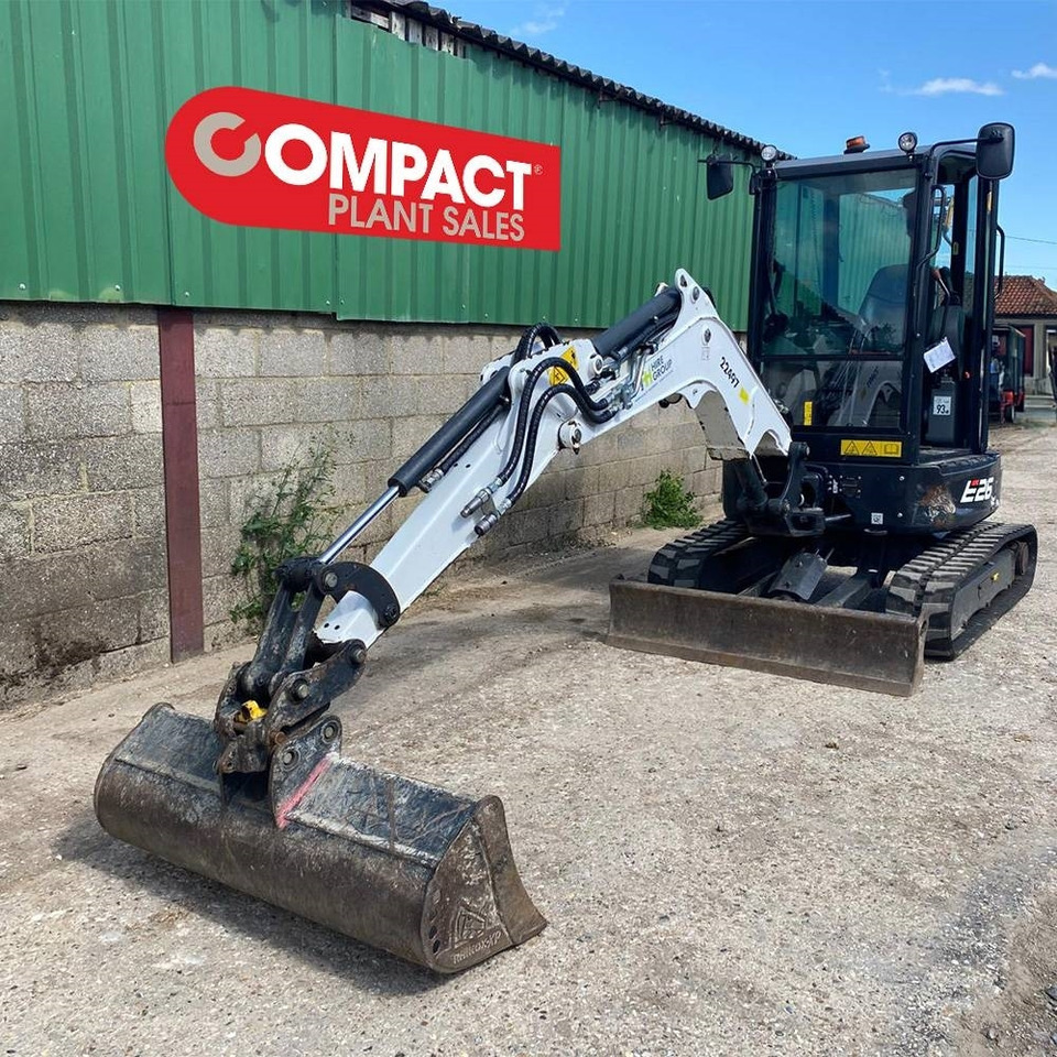 Bobcat E 26 - Мини-экскаватор: фото 2 Bobcat E 26 - Мини-экскаватор: фото 2
