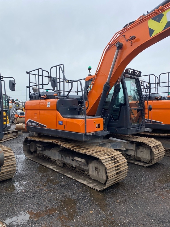 Doosan DX 140 LC - Гусеничный экскаватор: фото 2 Doosan DX 140 LC - Гусеничный экскаватор: фото 2