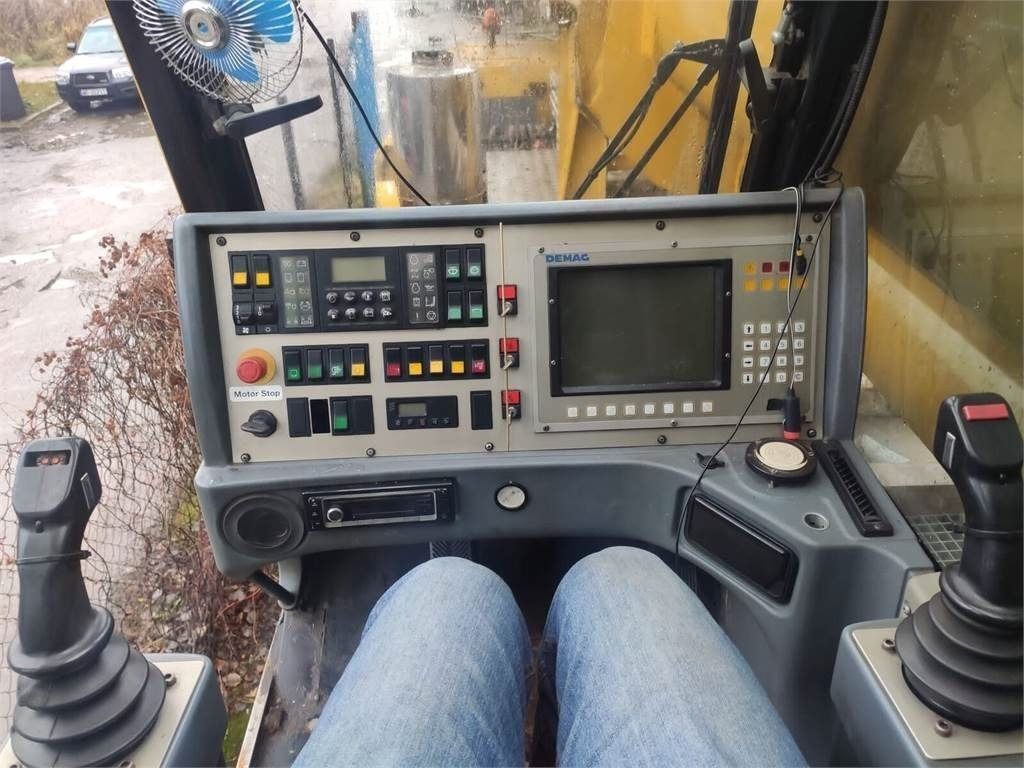 Вседорожный кран Demag AC-100/5: фото 12 Вседорожный кран Demag AC-100/5: фото 12