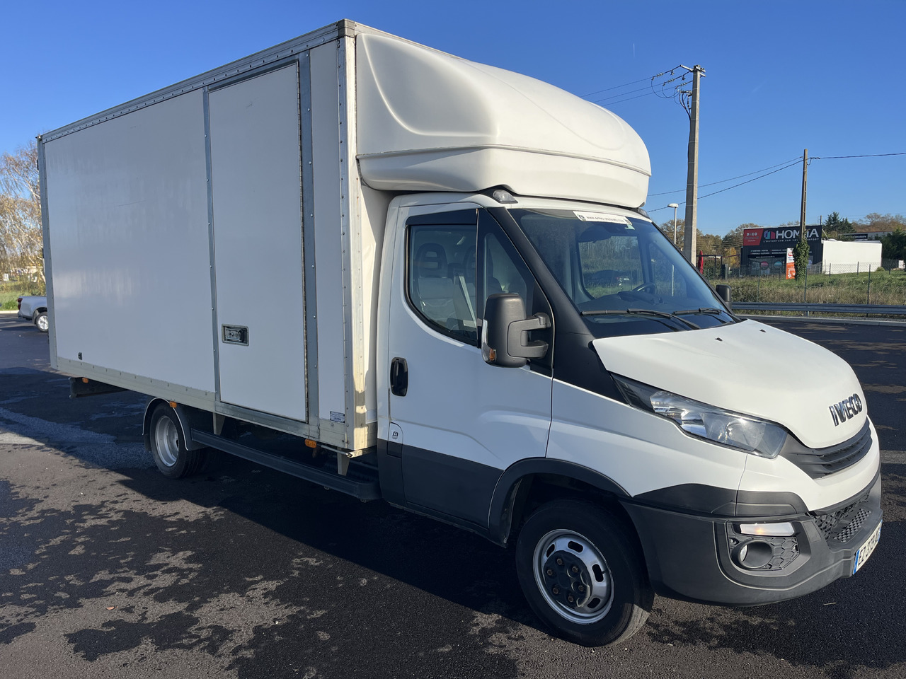 IVECO DAILY - Фургон с закрытым кузовом: фото 1 IVECO DAILY - Фургон с закрытым кузовом: фото 1