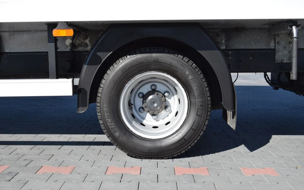 Iveco DAILY 70C18 / 3.0 - 180 KM / AUTOMAT HI-MATIC / 3 OSOBY / CHŁODNIA - MROŹNIA 4,55 M / AGREGAD FRIGOBLOCK / WINDA SORENSEN / KLIMA / TEMPOMAT / KAMERA COFANIA / REGULOWANE ZAWIESZENIE / SERWISOWA в лизинг Iveco DAILY 70C18 / 3.0 - 180 KM / AUTOMAT HI-MATIC / 3 OSOBY / CHŁODNIA - MROŹNIA 4,55 M / AGREGAD FRIGOBLOCK / WINDA SORENSEN / KLIMA / TEMPOMAT / KAMERA COFANIA / REGULOWANE ZAWIESZENIE / SERWISOWA: фото 14