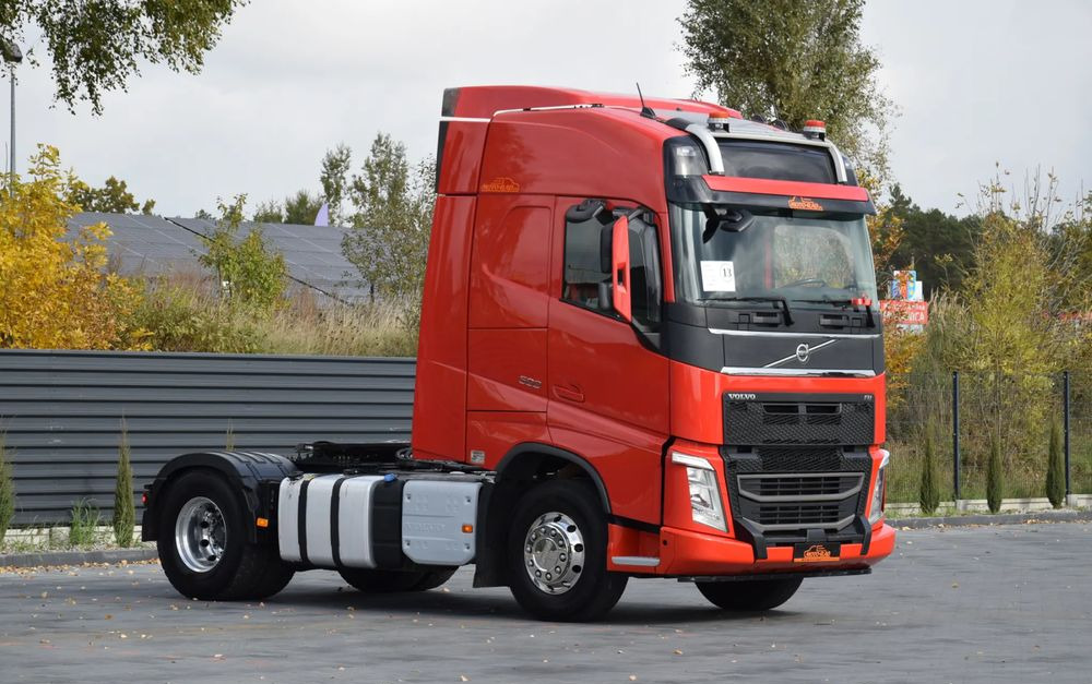 Volvo FH500 / HYDRAULIKA / EURO 6 / ACC / LEDY / ALUFELGI / SERWISOWANY / SPROWADZONY - Тягач: фото 3 Volvo FH500 / HYDRAULIKA / EURO 6 / ACC / LEDY / ALUFELGI / SERWISOWANY / SPROWADZONY - Тягач: фото 3