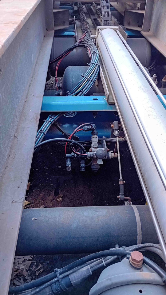 Полуприцеп-контейнеровоз/ Сменный кузов Для транспортировки контейнеров SCHMITZ CARGOBULL châssis porte-conteneur semi-remorque Os  - type SGF*3 - adaptable pour conteneur 20' et 40': фото 10