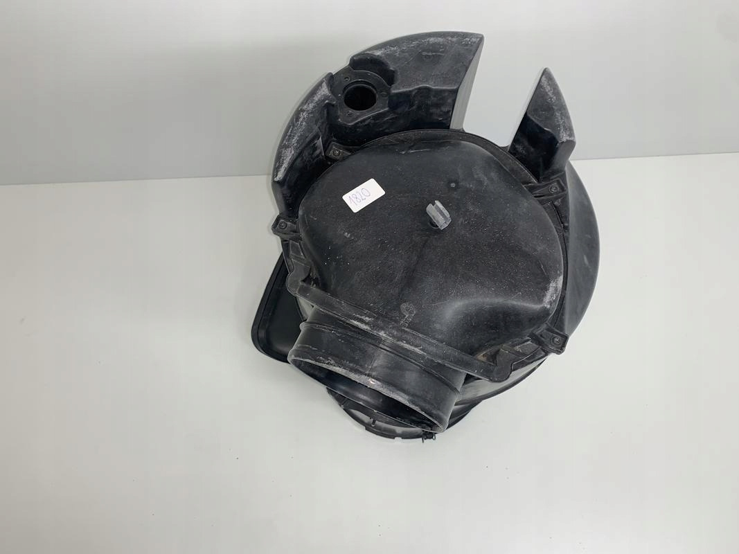 FILTR POWIETRZA OBUDOWA FILTRA MAN TGS TGX EURO 6 - Воздушный фильтр для Грузовиков: фото 2 FILTR POWIETRZA OBUDOWA FILTRA MAN TGS TGX EURO 6 - Воздушный фильтр для Грузовиков: фото 2