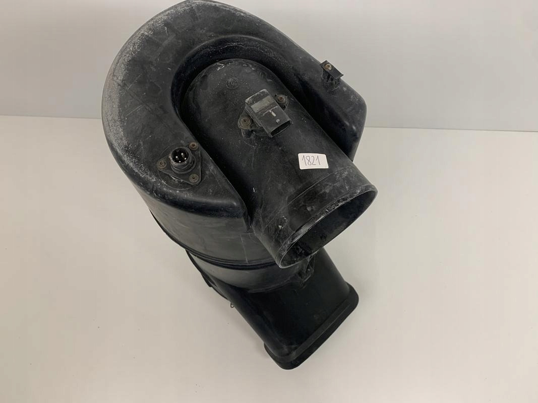 FILTR POWIETRZA OBUDOWA FILTRA MAN TGS TGX TGA - Воздушный фильтр для Грузовиков: фото 2 FILTR POWIETRZA OBUDOWA FILTRA MAN TGS TGX TGA - Воздушный фильтр для Грузовиков: фото 2