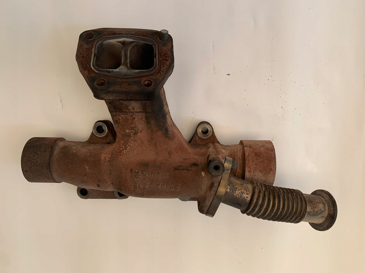 KOLEKTOR WYDECHOWY MAN TGX TGS D2676 LF26 EURO 6 - Двигатель и запчасти для Грузовиков: фото 2 KOLEKTOR WYDECHOWY MAN TGX TGS D2676 LF26 EURO 6 - Двигатель и запчасти для Грузовиков: фото 2