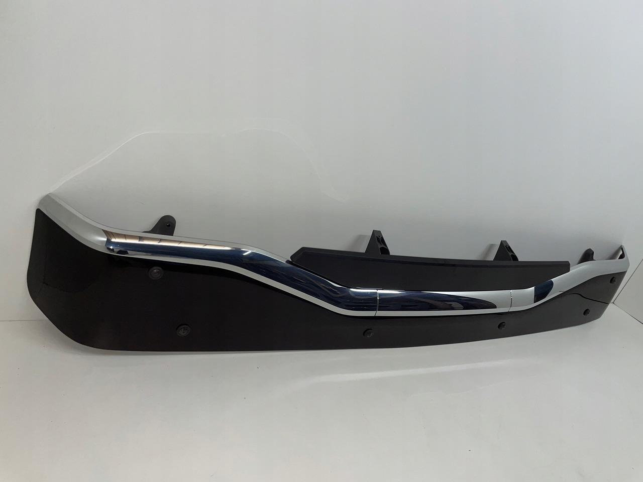 KOMPLETNA ORYGINALNA BLENDA OSŁONA PRZECIWSŁONECZNA MAN TG3 TGX 3 TGX-3 - Солнцезащитный козырек для Грузовиков: фото 2 KOMPLETNA ORYGINALNA BLENDA OSŁONA PRZECIWSŁONECZNA MAN TG3 TGX 3 TGX-3 - Солнцезащитный козырек для Грузовиков: фото 2