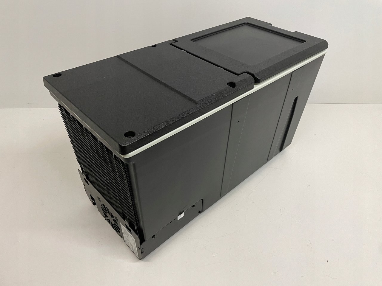 LODÓWKA CHŁODZIARKA MERCEDES ACTROS MP4 MP 4 A9608200306 - Кабина и интерьер для Грузовиков: фото 3 LODÓWKA CHŁODZIARKA MERCEDES ACTROS MP4 MP 4 A9608200306 - Кабина и интерьер для Грузовиков: фото 3