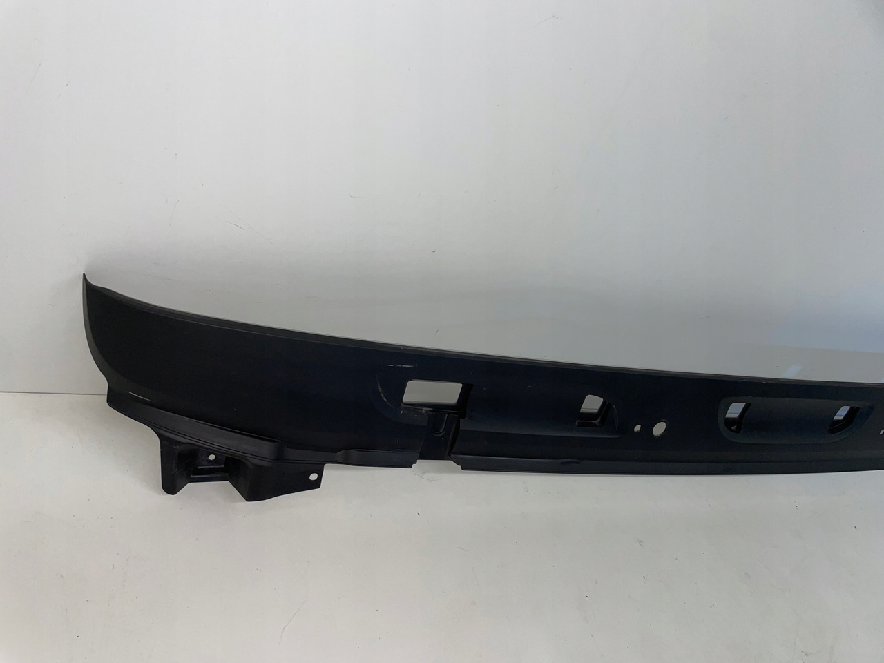 PODSZYBIE DAF MASKOWNICA OSŁONA DAF XF EURO 6 1940691 - Ветровое стекло для Грузовиков: фото 2 PODSZYBIE DAF MASKOWNICA OSŁONA DAF XF EURO 6 1940691 - Ветровое стекло для Грузовиков: фото 2