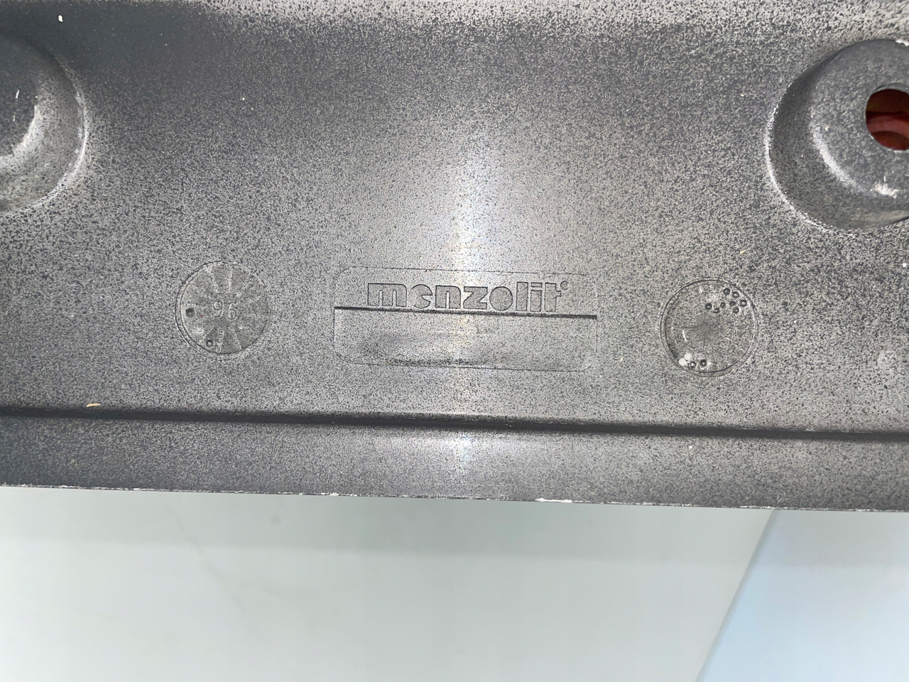 PODSZYBIE DAF XF CF LF MENZOLIT - Ветровое стекло: фото 4 PODSZYBIE DAF XF CF LF MENZOLIT - Ветровое стекло: фото 4