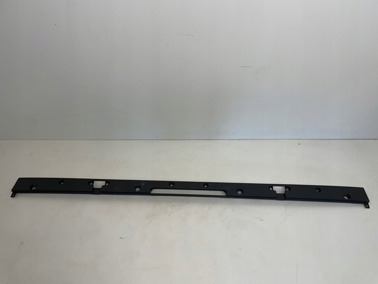 PODSZYBIE DAF XF CF LF MENZOLIT - Ветровое стекло: фото 1 PODSZYBIE DAF XF CF LF MENZOLIT - Ветровое стекло: фото 1