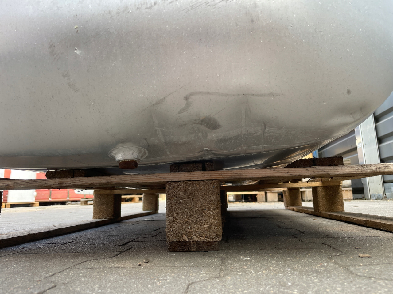 ZBIORNIK PALIWA MERCEDES ACTROS 595 L 40 A9344700601 - Топливный бак для Грузовиков: фото 5 ZBIORNIK PALIWA MERCEDES ACTROS 595 L 40 A9344700601 - Топливный бак для Грузовиков: фото 5