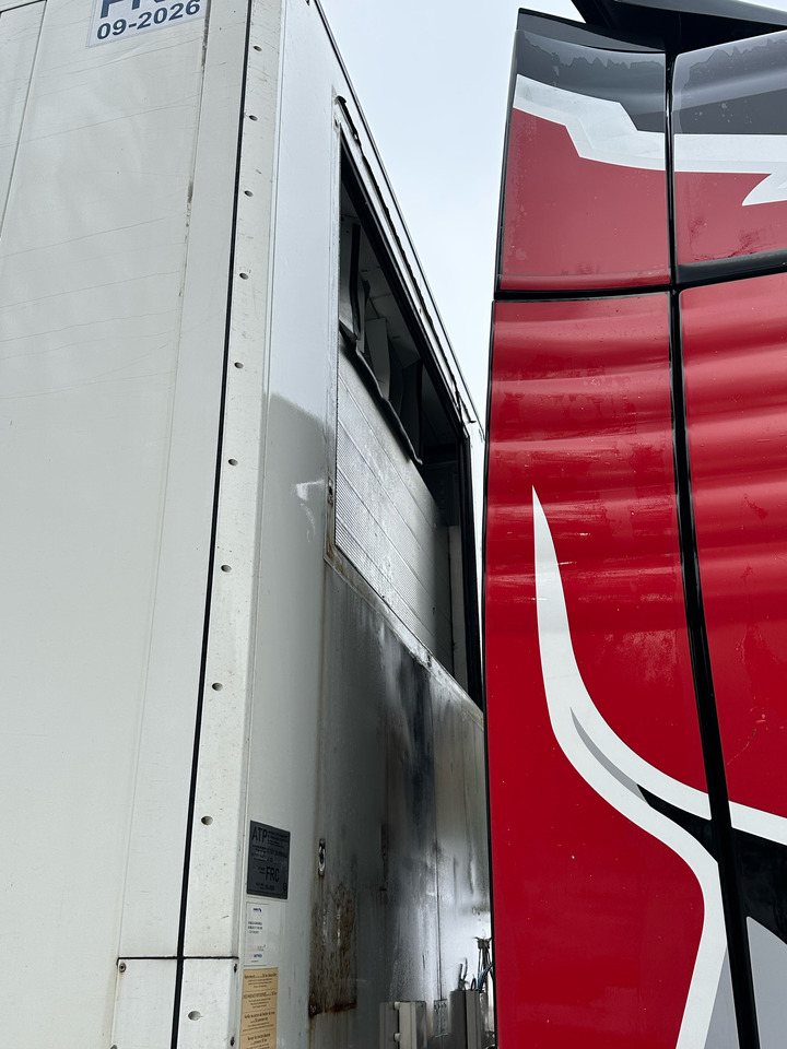 SCHMITZ Frigo - Изотермический полуприцеп: фото 4 SCHMITZ Frigo - Изотермический полуприцеп: фото 4