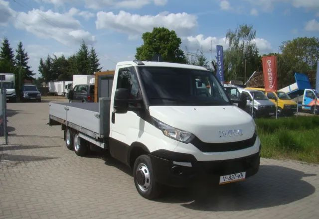 Iveco DAILY 40 C 17 3.0TDI CLIXSTAR PRAWOJAZDY E DO B 3400KGŁADOWNOŚCI - Малотоннажный бортовой грузовик: фото 4 Iveco DAILY 40 C 17 3.0TDI CLIXSTAR PRAWOJAZDY E DO B 3400KGŁADOWNOŚCI - Малотоннажный бортовой грузовик: фото 4