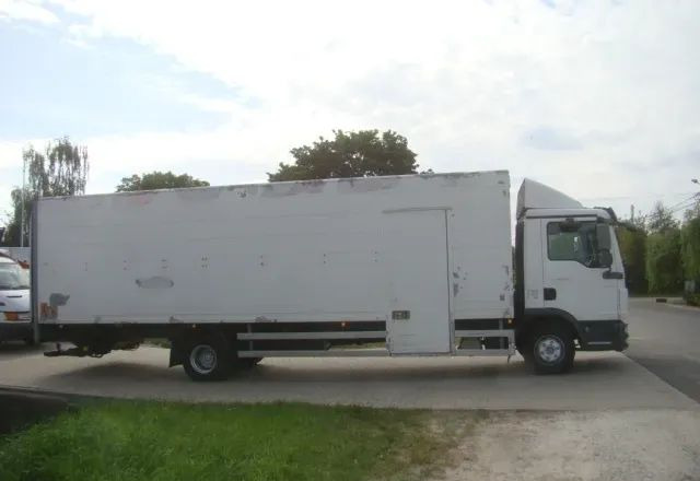 MAN TGL 12-220 8.10M KLIMA WINDA 2000KG - Грузовик с закрытым кузовом: фото 4 MAN TGL 12-220 8.10M KLIMA WINDA 2000KG - Грузовик с закрытым кузовом: фото 4