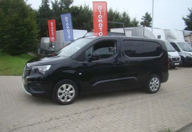 Opel COMBO 1.5D MAXI FUL OPCJA WYPOSAŻENIA - Легковой фургон: фото 2 Opel COMBO 1.5D MAXI FUL OPCJA WYPOSAŻENIA - Легковой фургон: фото 2