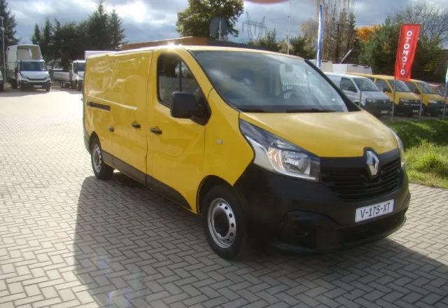 Renault TRAFIC - Цельнометаллический фургон: фото 3 Renault TRAFIC - Цельнометаллический фургон: фото 3
