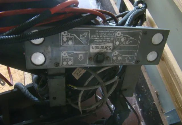 WINDA 750KG ZDIĘTA Z IVECO 2016R PASUJE NA KAŻDE AUTO - Запчасти: фото 4 WINDA 750KG ZDIĘTA Z IVECO 2016R PASUJE NA KAŻDE AUTO - Запчасти: фото 4