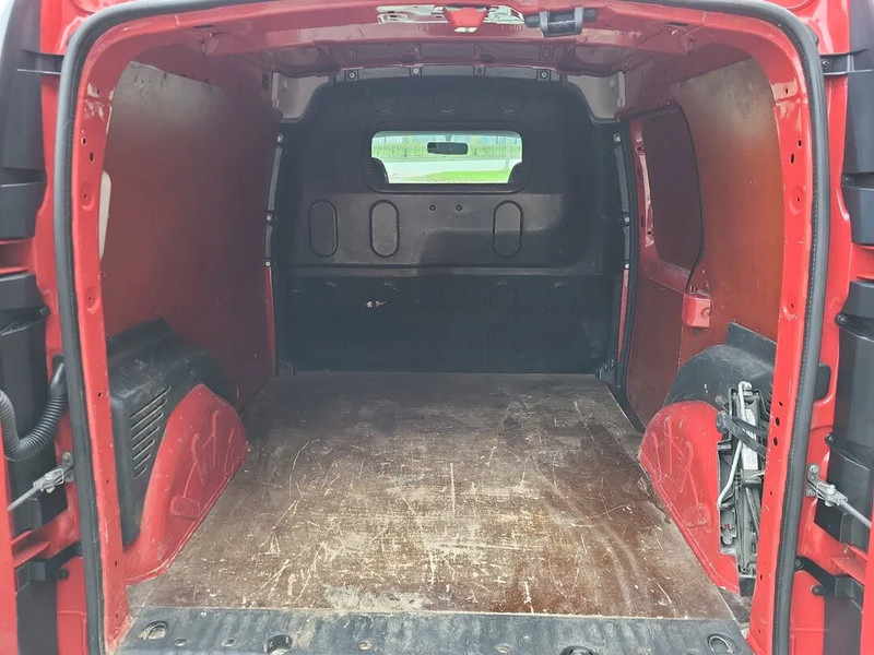 Mercedes-Benz Citan - Легковой фургон: фото 4 Mercedes-Benz Citan - Легковой фургон: фото 4