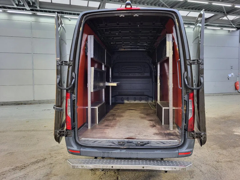 Mercedes-Benz Sprinter L3H2 - Цельнометаллический фургон: фото 3 Mercedes-Benz Sprinter L3H2 - Цельнометаллический фургон: фото 3