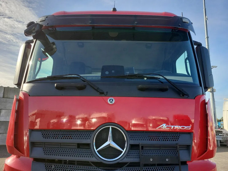 Mercedes-Benz Actros Actros 1942 - Тягач: фото 4 Mercedes-Benz Actros Actros 1942 - Тягач: фото 4