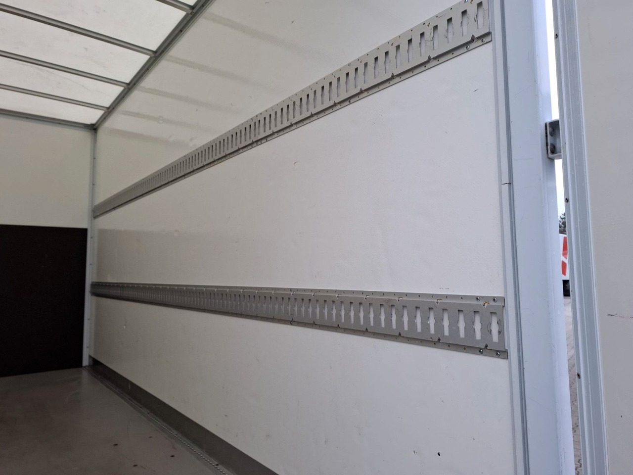 Iveco 35-160P/A8, Klima, HiMatic, LED, Luft, - Фургон с закрытым кузовом: фото 5 Iveco 35-160P/A8, Klima, HiMatic, LED, Luft, - Фургон с закрытым кузовом: фото 5