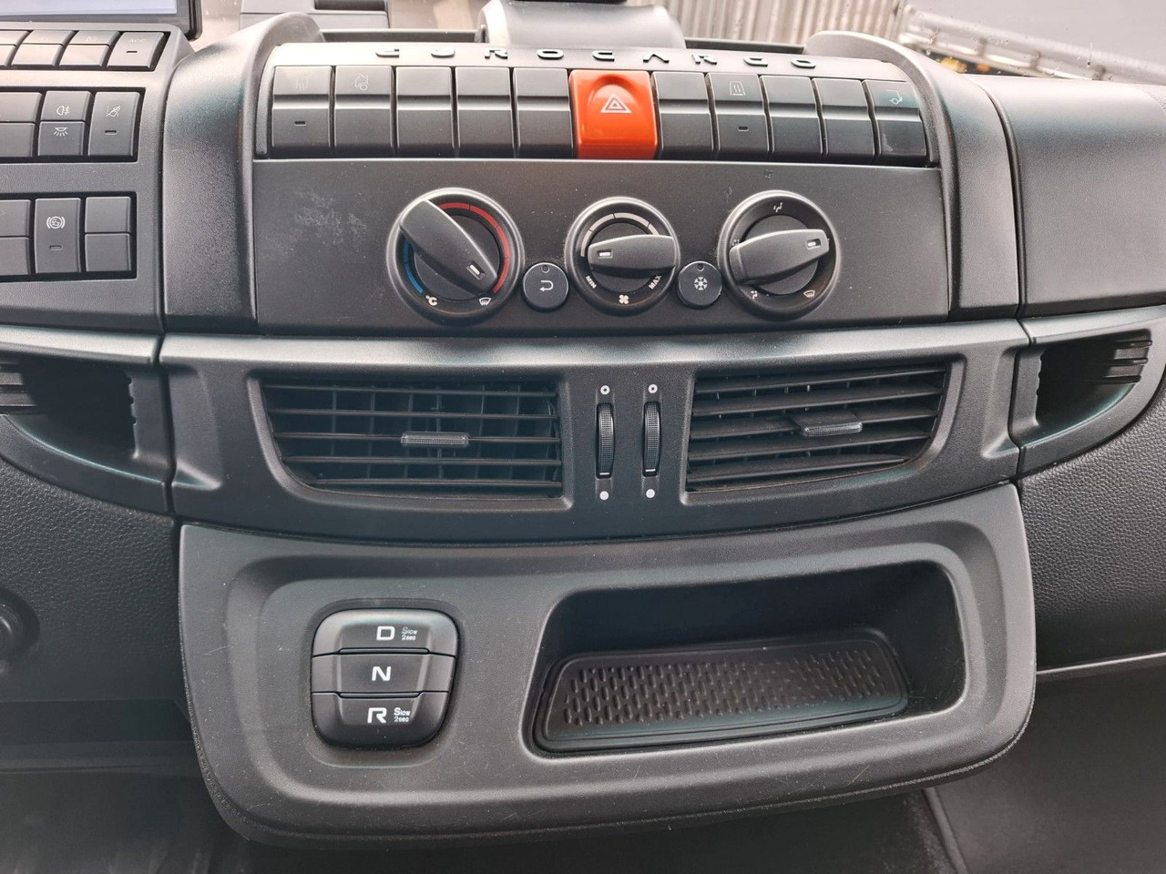 Фургон с закрытым кузовом Iveco ML80-210, FFH, Koffer, LBW, Luft,: фото 17 Фургон с закрытым кузовом Iveco ML80-210, FFH, Koffer, LBW, Luft,: фото 17