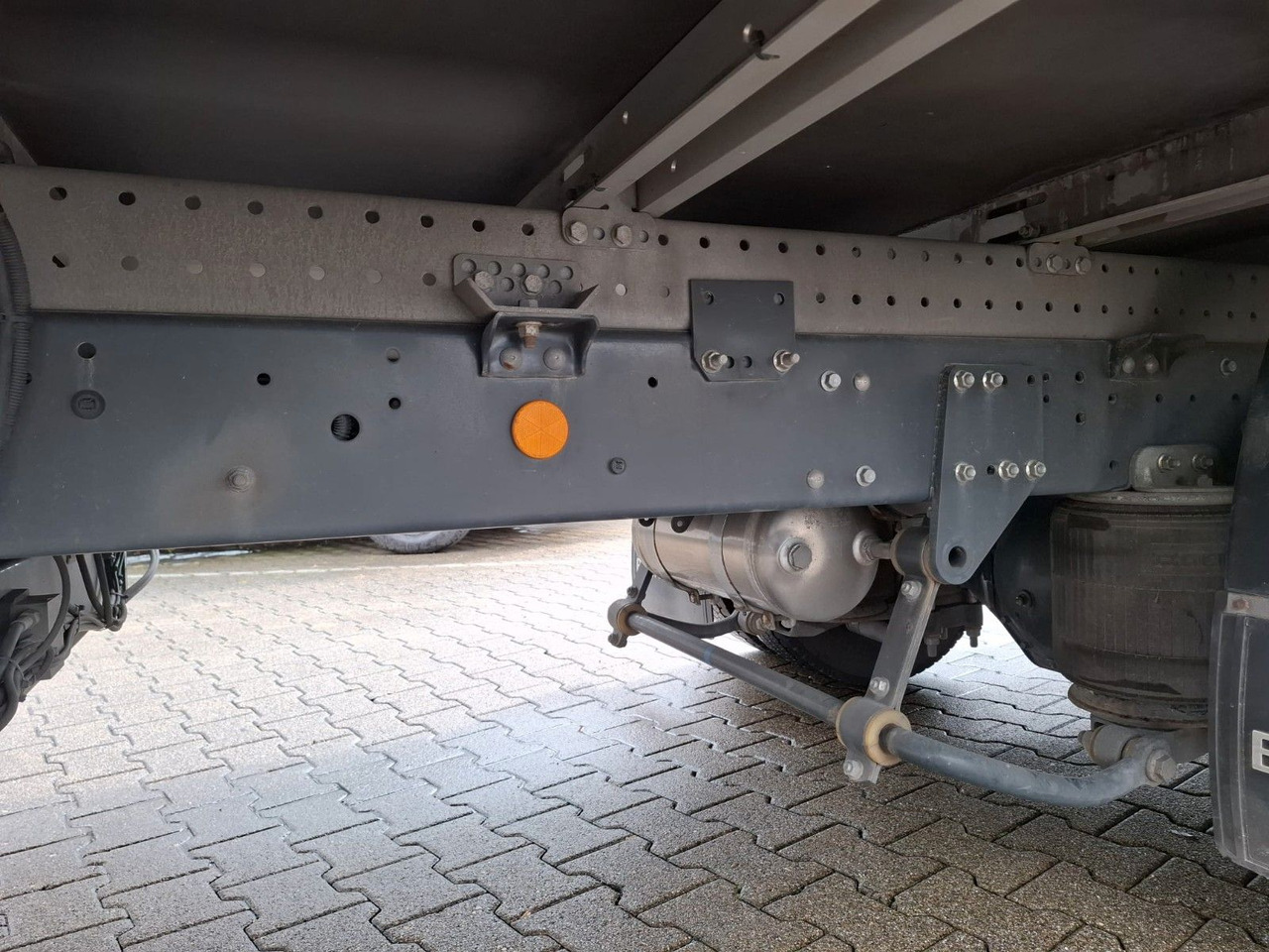 Фургон с закрытым кузовом Iveco ML80-210, FFH, Koffer, LBW, Luft,: фото 9 Фургон с закрытым кузовом Iveco ML80-210, FFH, Koffer, LBW, Luft,: фото 9