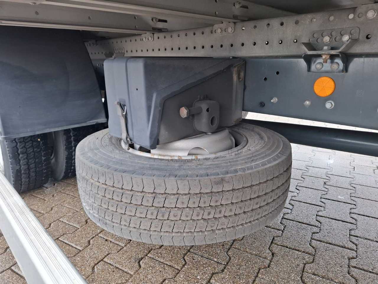 Фургон с закрытым кузовом Iveco ML80-210, FFH, Koffer, LBW, Luft,: фото 18 Фургон с закрытым кузовом Iveco ML80-210, FFH, Koffer, LBW, Luft,: фото 18