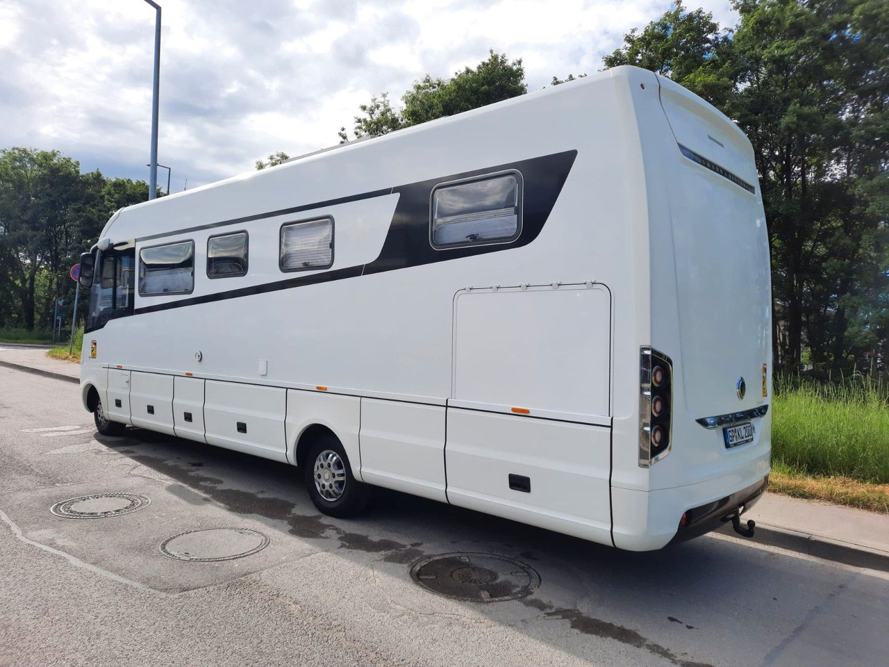 Niesmann + Bischoff Flair 920 LE, Goldschmitt, Mwst. ausweisbar,.. - Интегрированный автодом: фото 2 Niesmann + Bischoff Flair 920 LE, Goldschmitt, Mwst. ausweisbar,.. - Интегрированный автодом: фото 2