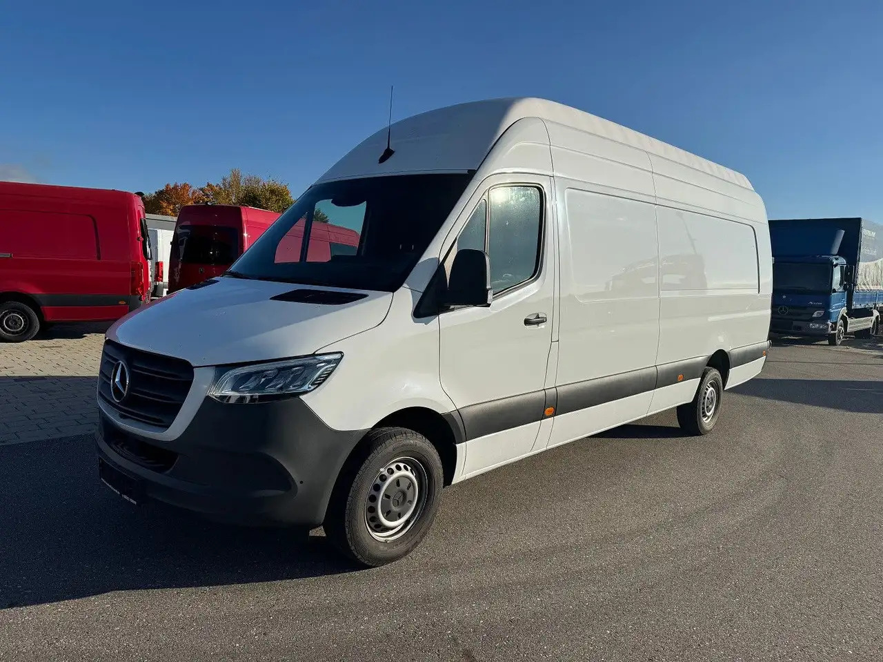 Mercedes-Benz Sprinter 319 CDI Maxi Lang Extralang XXL LED - Цельнометаллический фургон: фото 1 Mercedes-Benz Sprinter 319 CDI Maxi Lang Extralang XXL LED - Цельнометаллический фургон: фото 1