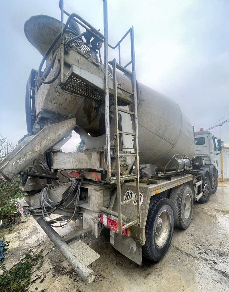 Mercedes Actros 3241 - Автобетоносмеситель: фото 3 Mercedes Actros 3241 - Автобетоносмеситель: фото 3