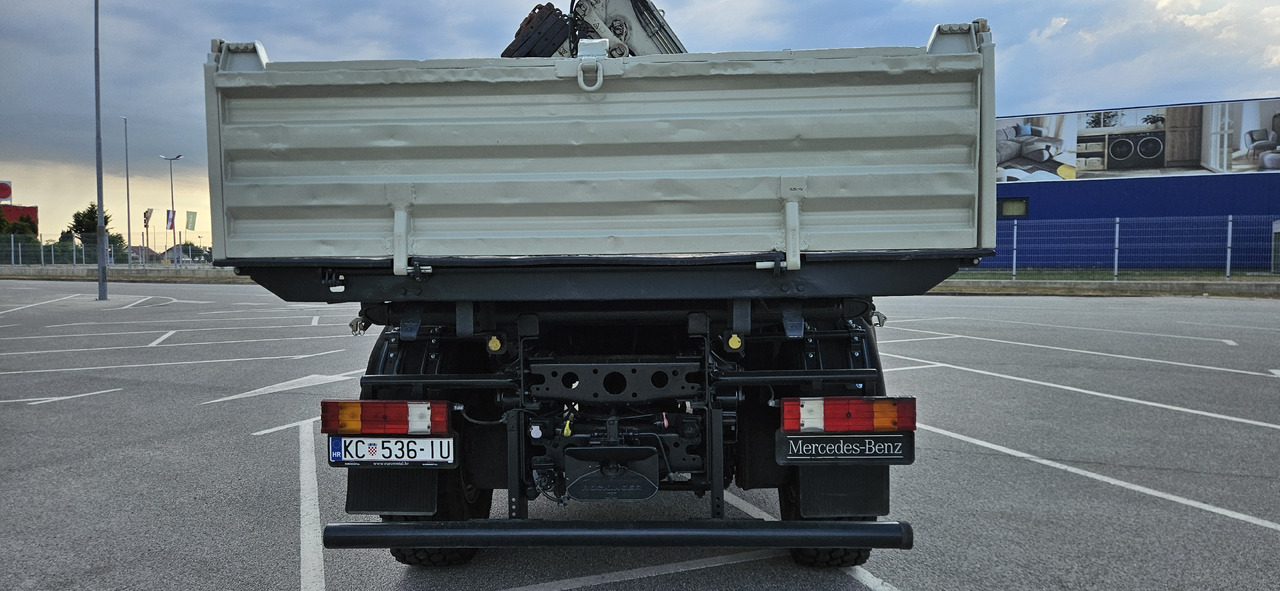 MERCEDES-BENZ Axor 1833 4x4 - Автоманипулятор: фото 5 MERCEDES-BENZ Axor 1833 4x4 - Автоманипулятор: фото 5