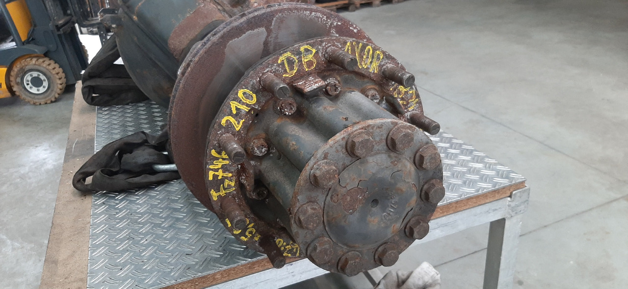 Gebrauchte DB Axor 18 - 24, Hypoidachse, 13 Tonnen, Artikel - Nr. : 81.99999 - 9999 - Задняя ось для Грузовиков: фото 1 Gebrauchte DB Axor 18 - 24, Hypoidachse, 13 Tonnen, Artikel - Nr. : 81.99999 - 9999 - Задняя ось для Грузовиков: фото 1