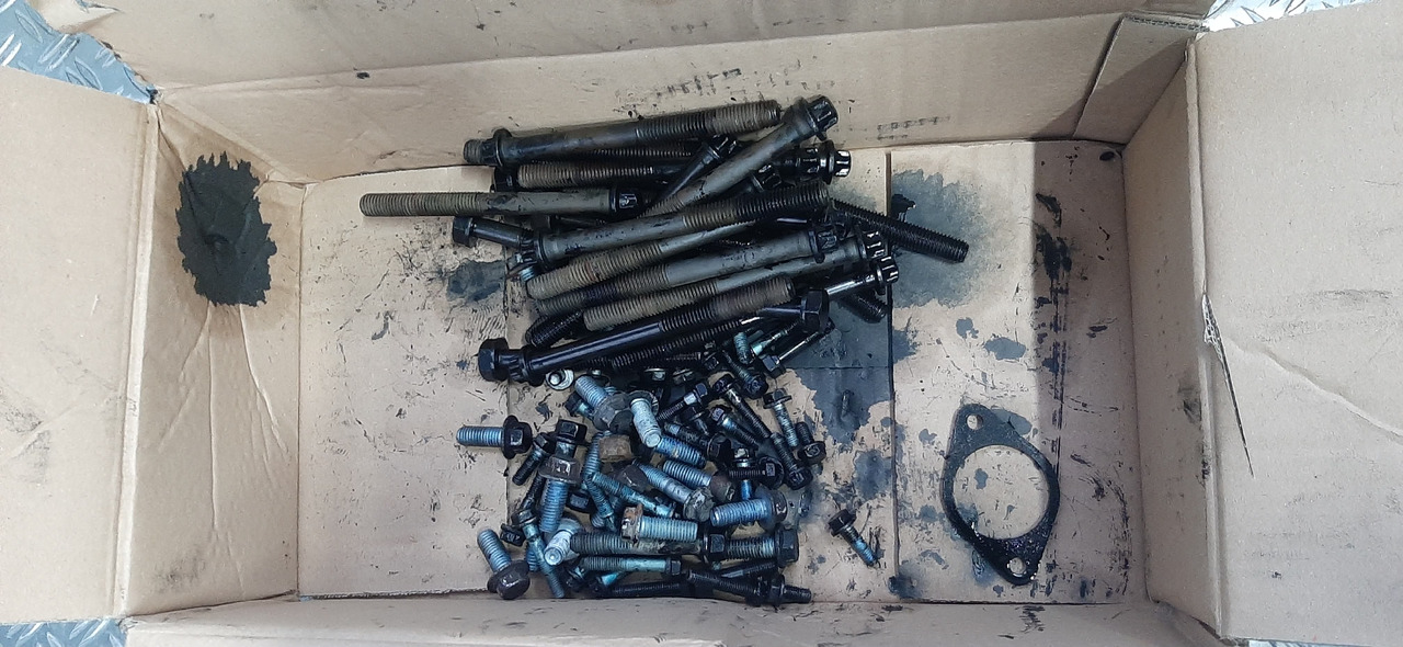 Gebrauchte Diverse Motorschrauben, MAN TGL 8.180, Artikel - Nr. : 81.99999 - 9999 - Двигатель и запчасти для Грузовиков: фото 3 Gebrauchte Diverse Motorschrauben, MAN TGL 8.180, Artikel - Nr. : 81.99999 - 9999 - Двигатель и запчасти для Грузовиков: фото 3