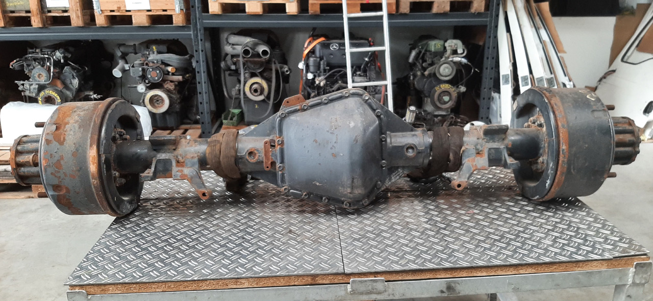 Gebrauchte MAN 8.150, Hinterachse, Artikel - Nr. : 81.99999 - 9999 - Задняя ось для Грузовиков: фото 4 Gebrauchte MAN 8.150, Hinterachse, Artikel - Nr. : 81.99999 - 9999 - Задняя ось для Грузовиков: фото 4