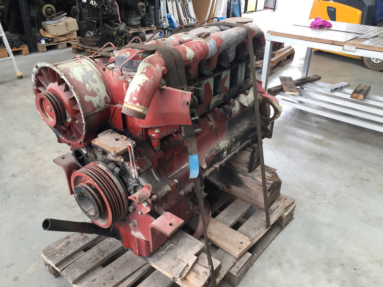 Gebrauchter Motor DEUTZ, 6 - Zylinder, Typ : F 6 L 913, Artikel - Nr. : 81.99999 - 9999 - Двигатель для Грузовиков: фото 1 Gebrauchter Motor DEUTZ, 6 - Zylinder, Typ : F 6 L 913, Artikel - Nr. : 81.99999 - 9999 - Двигатель для Грузовиков: фото 1