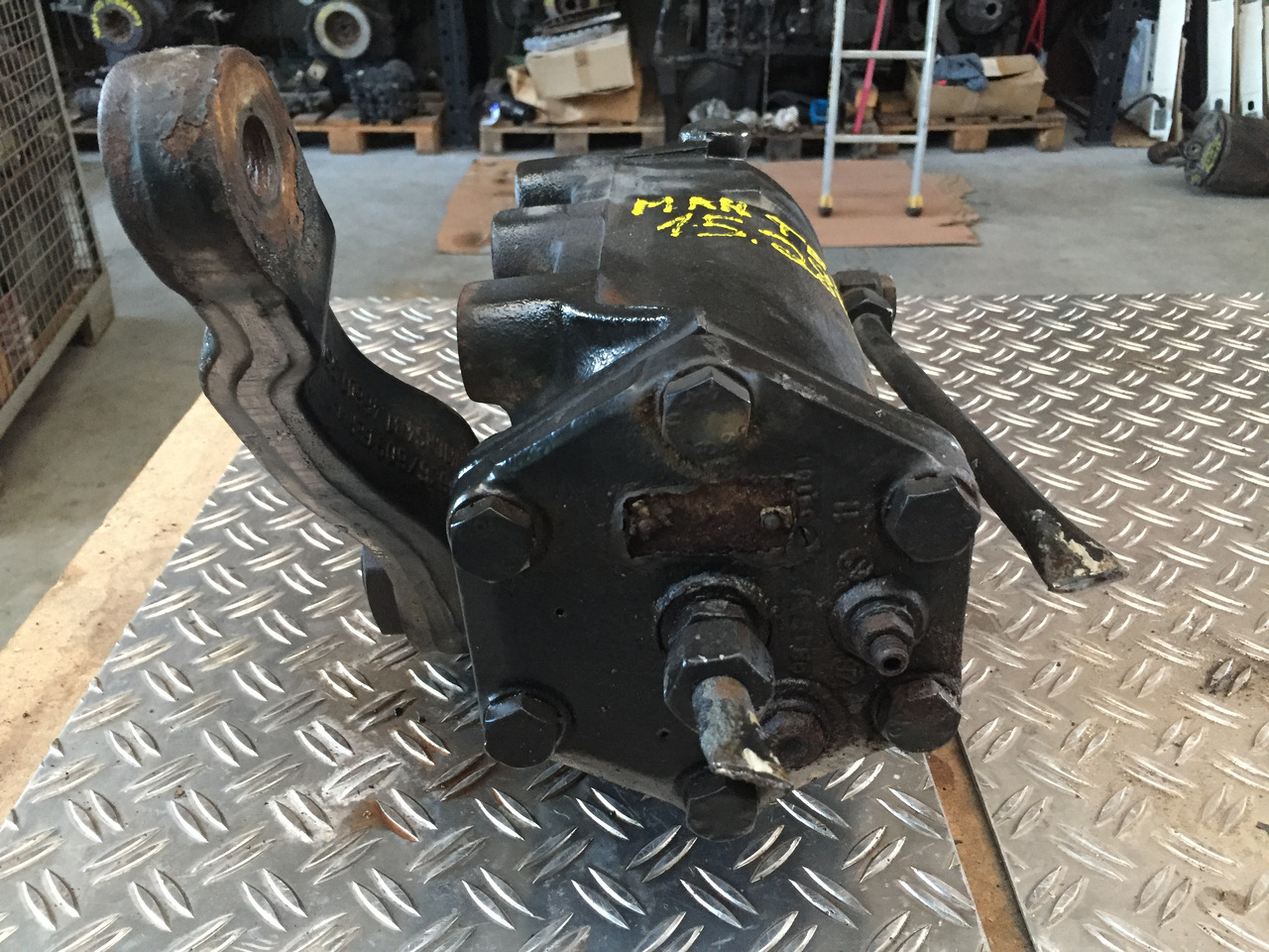 Gebrauchtes Lenkgetriebe, MAN TGM 15.280, Artikel - Nr. : 85.46200 - 6019 - Рулевой механизм для Грузовиков: фото 4 Gebrauchtes Lenkgetriebe, MAN TGM 15.280, Artikel - Nr. : 85.46200 - 6019 - Рулевой механизм для Грузовиков: фото 4