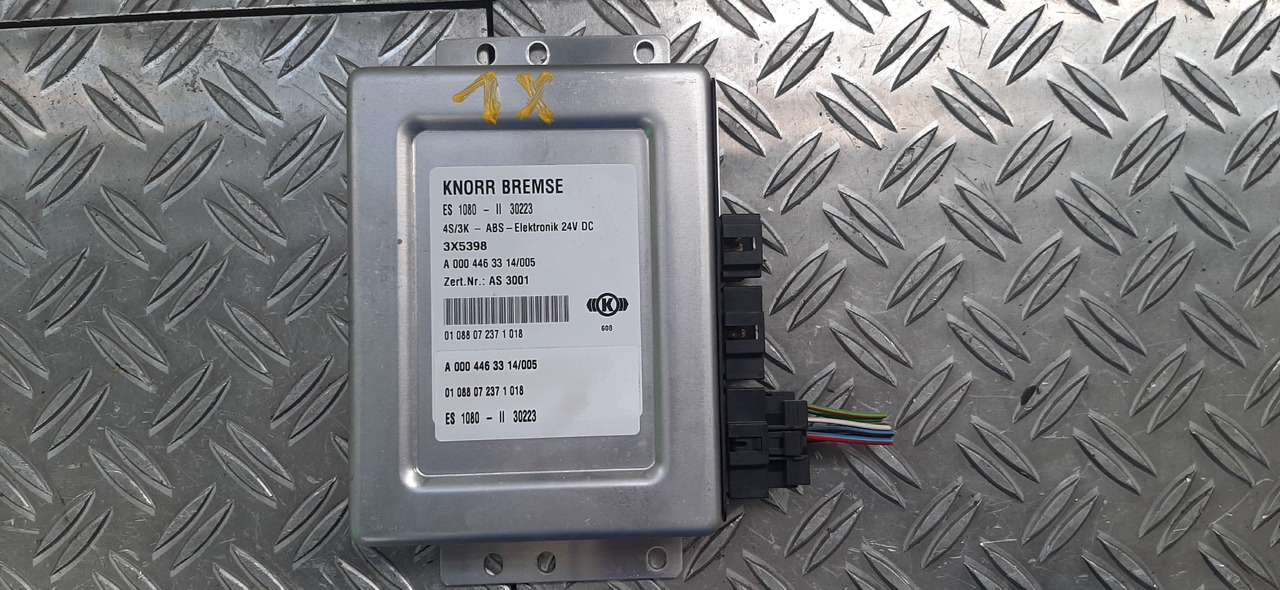 Gebrauchtes MB Atego, Knorr Bremse ABS Motorsteuergerät, Artikel - Nr. : A 000446 33 14 - Блок управления для Грузовиков: фото 5 Gebrauchtes MB Atego, Knorr Bremse ABS Motorsteuergerät, Artikel - Nr. : A 000446 33 14 - Блок управления для Грузовиков: фото 5