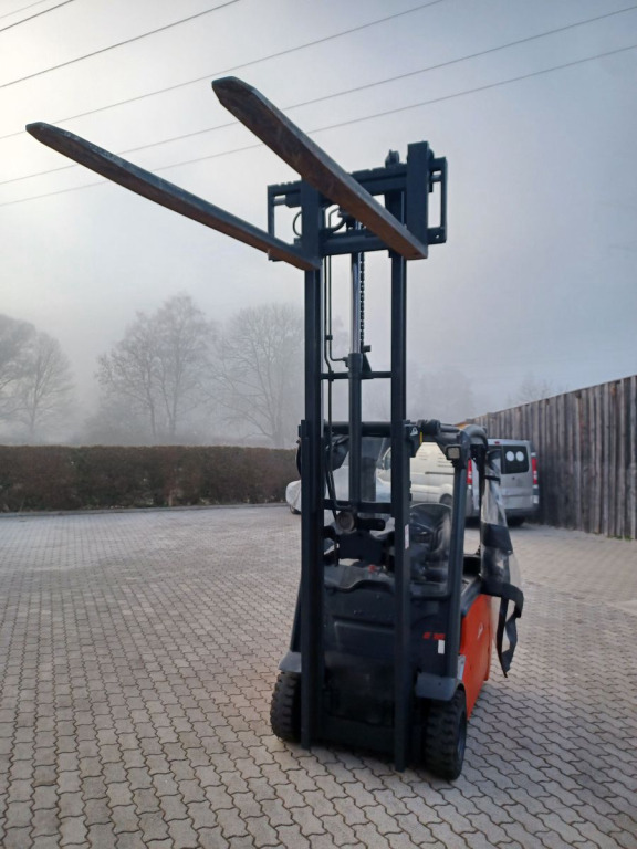 LINDE Stapler E16-01 Duplexmast, Seitenschieber - Электропогрузчик: фото 5 LINDE Stapler E16-01 Duplexmast, Seitenschieber - Электропогрузчик: фото 5