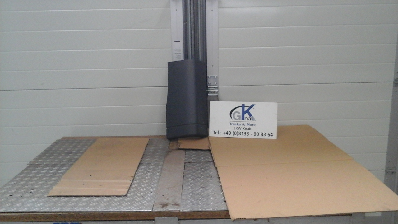 Neuwertige Kotflügelverlängerung MAN TGM / TG3 links, Artikel - Nr.: 81.61211 - 0163 - Крыло для Грузовиков: фото 1 Neuwertige Kotflügelverlängerung MAN TGM / TG3 links, Artikel - Nr.: 81.61211 - 0163 - Крыло для Грузовиков: фото 1