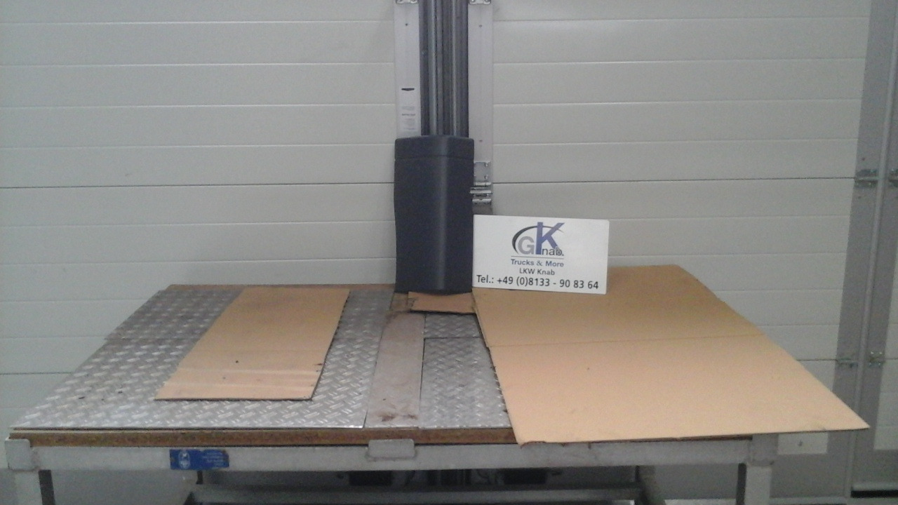 Neuwertige Kotflügelverlängerung MAN TGM / TG3 rechts, Artikel - Nr.: 81.61211 - 0158 - Крыло для Грузовиков: фото 1 Neuwertige Kotflügelverlängerung MAN TGM / TG3 rechts, Artikel - Nr.: 81.61211 - 0158 - Крыло для Грузовиков: фото 1