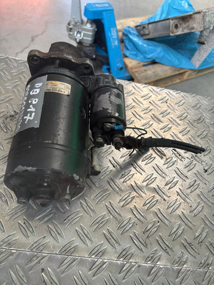 Neuwertiger Anlasser, DB 817 Motor Typ OM 366 LA, Bosch, Artikel - Nr. : 0986013490 - Стартер для Грузовиков: фото 2 Neuwertiger Anlasser, DB 817 Motor Typ OM 366 LA, Bosch, Artikel - Nr. : 0986013490 - Стартер для Грузовиков: фото 2