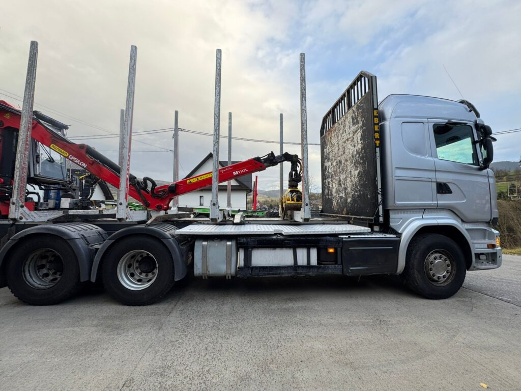 SCANIA R580 - Лесовоз, Автоманипулятор: фото 3 SCANIA R580 - Лесовоз, Автоманипулятор: фото 3