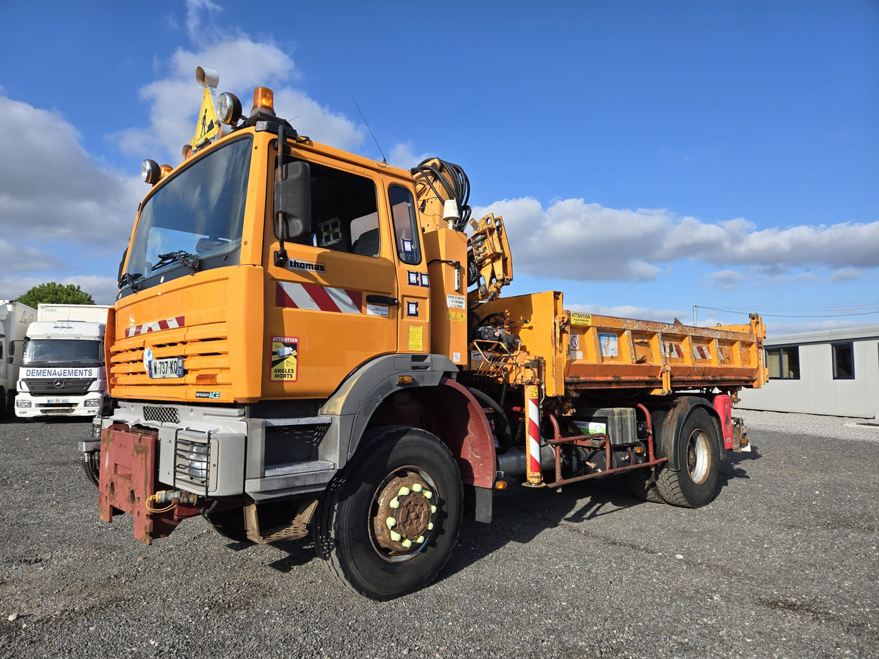 Renault G250 4x4 - Самосвал, Автоманипулятор: фото 2 Renault G250 4x4 - Самосвал, Автоманипулятор: фото 2